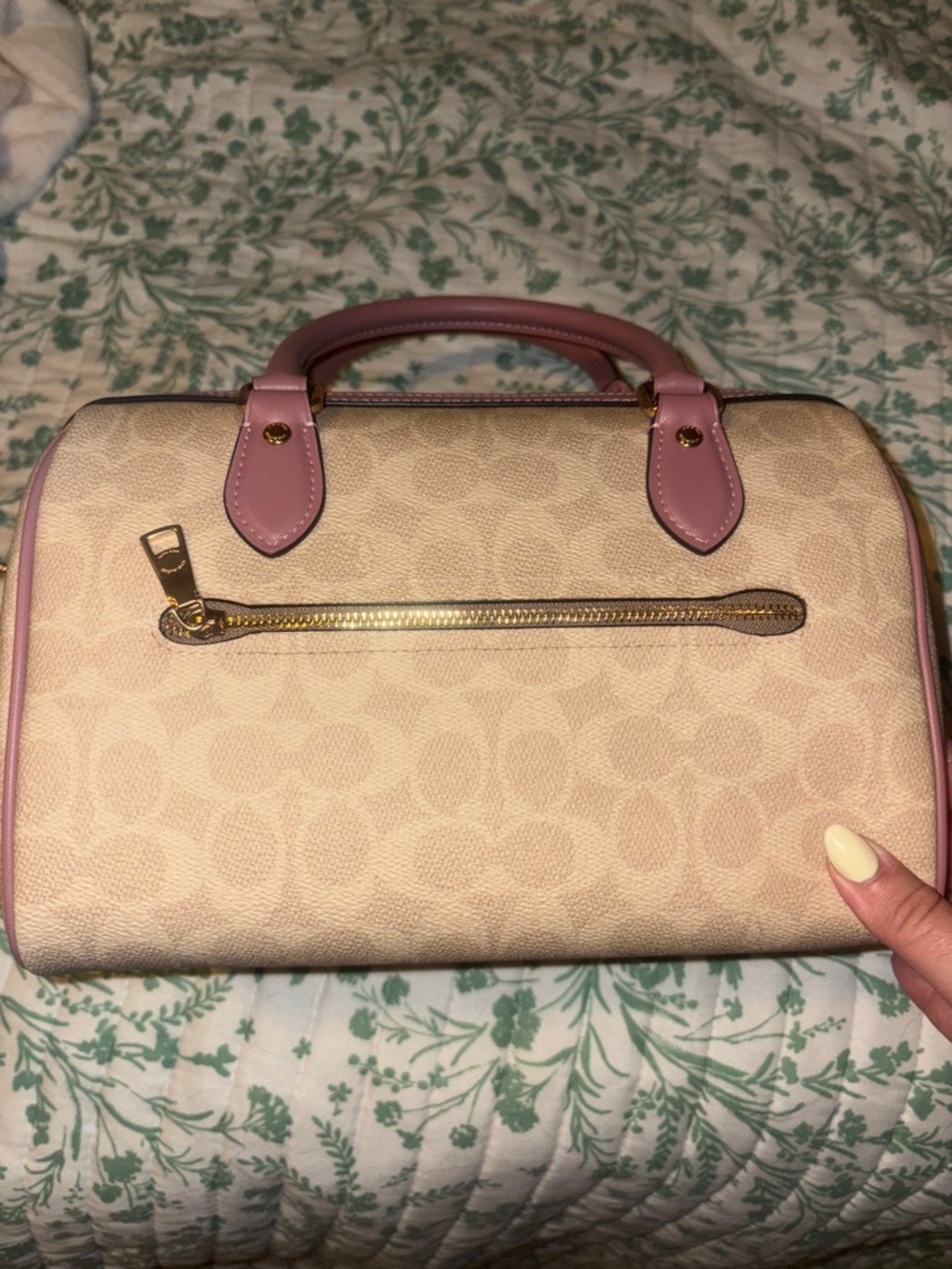 Coach Beige Canvas Rowan Medium with Pink Trim and Heart Charm - Picture 2 of 4